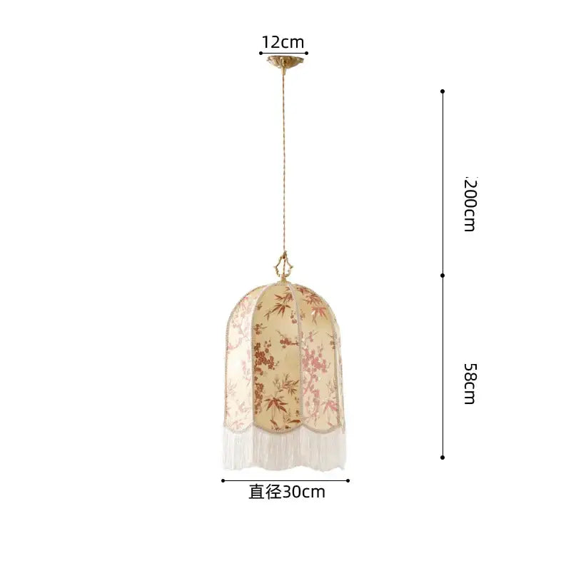 Suspension luminaire vintage floral avec des franges élégantes