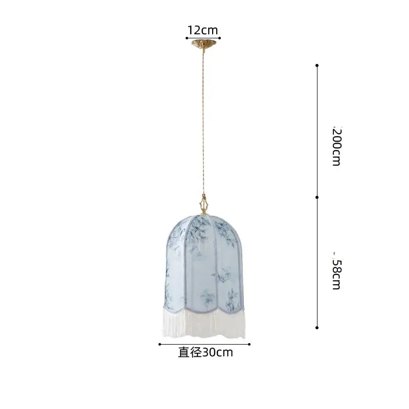 Suspension luminaire vintage floral avec des franges élégantes