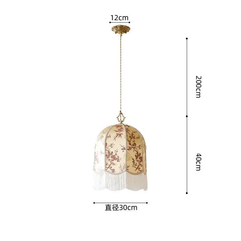 Suspension luminaire vintage floral avec des franges élégantes