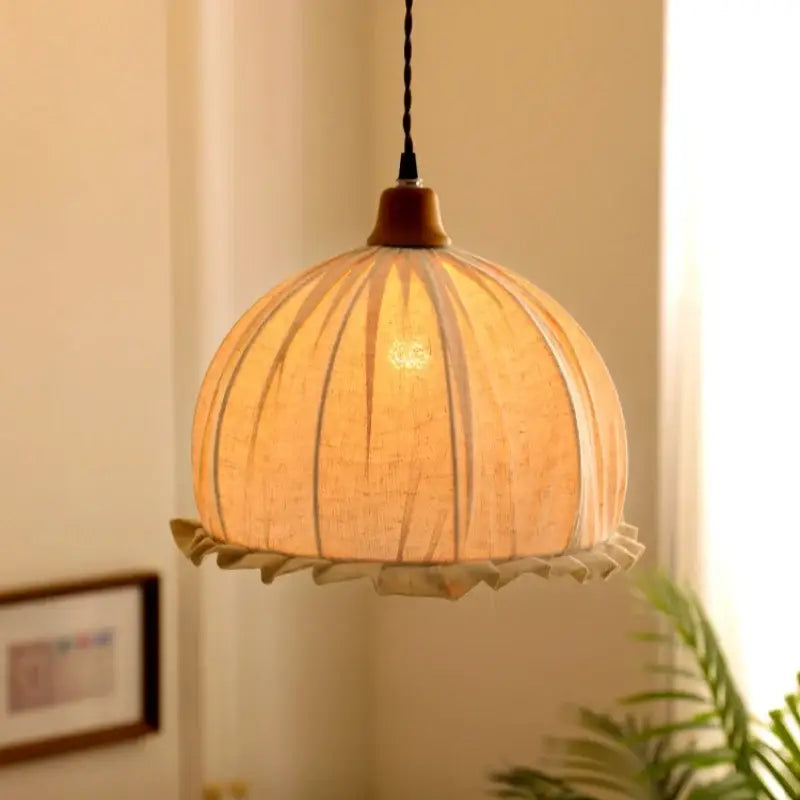 Suspension luminaire vintage en lin avec base en bois naturel