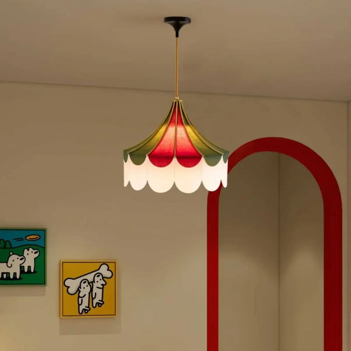 Suspension luminaire vintage en tissu coloré élégant style rétro chic