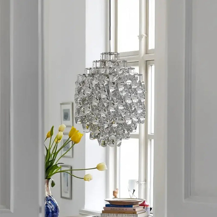 Suspension luxe acrylique dorée design moderne led raffiné