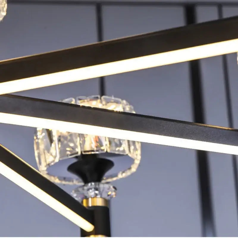 Suspension Luxueuse Design Verre Taillé Noir Et Doré

