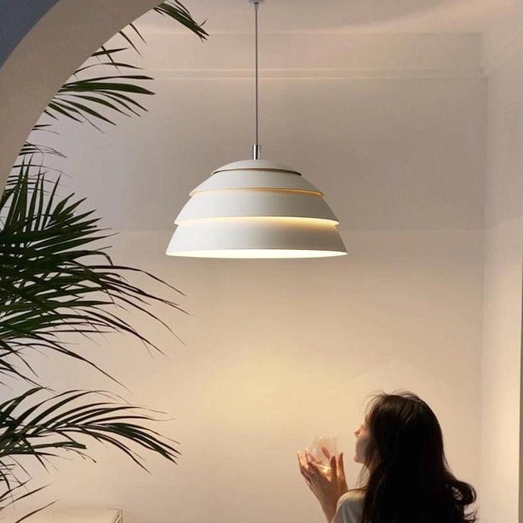 Suspension blanche