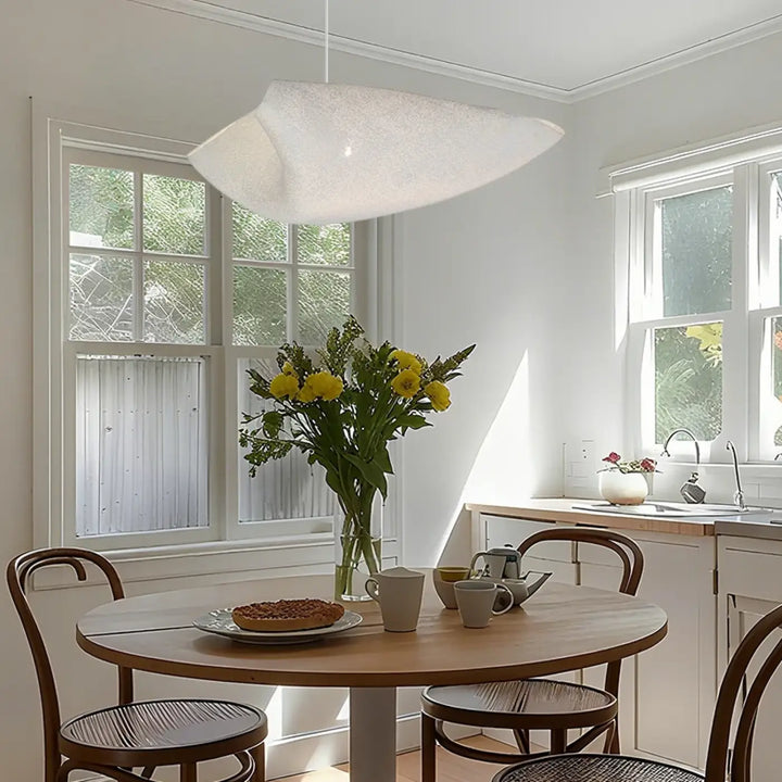 Suspension moderne blanc forme organique minimaliste