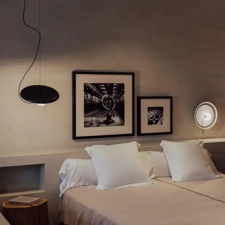 Suspension moderne forme orbitale élégante