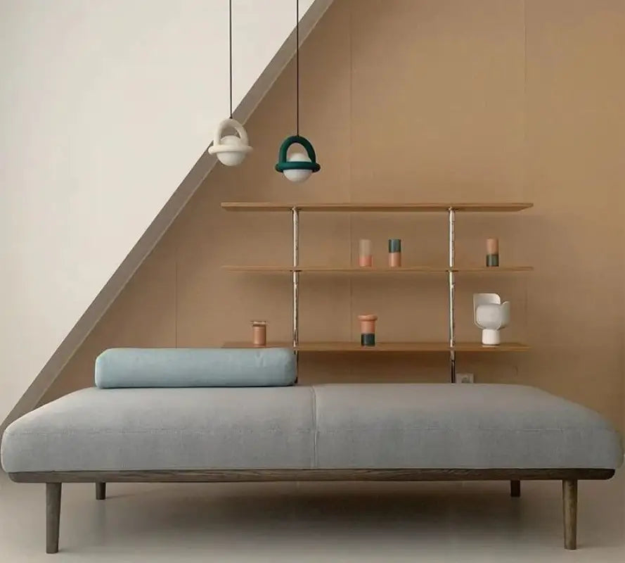 Suspension Moderne Globe LED et Anneau Coloré Design Ludique et Chic