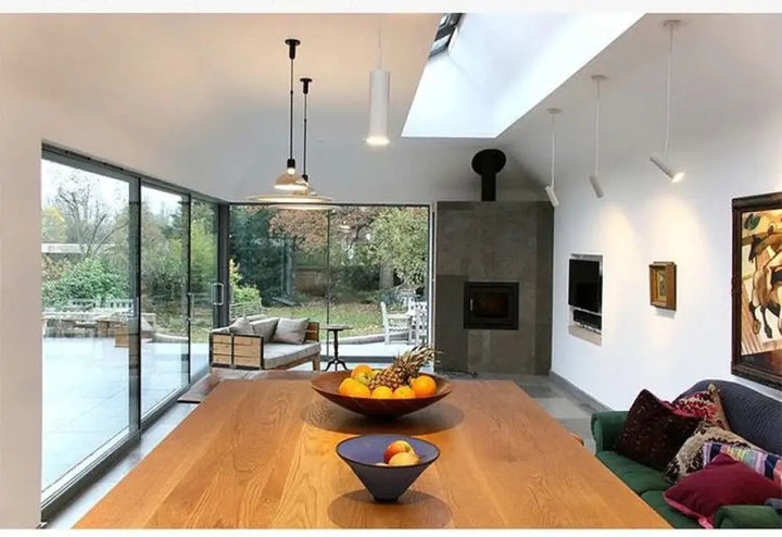 Suspension moderne métal chromé et disque acrylique translucide élégant