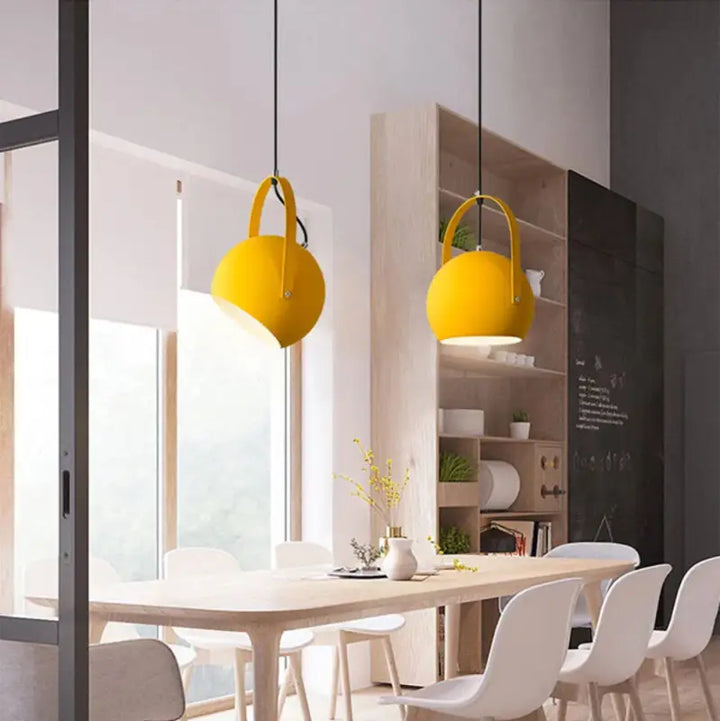 Suspension moderne métal coloré style industriel élégant