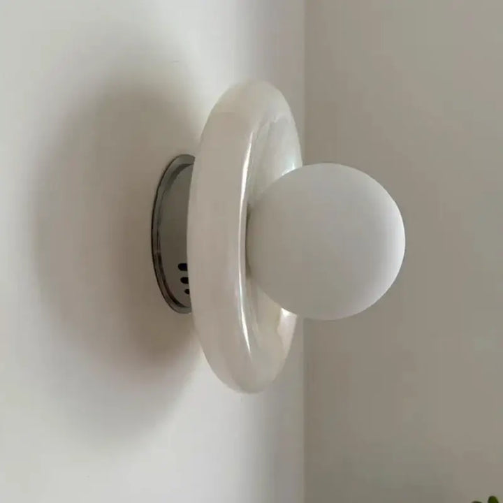 Suspension murale en marbre avec lumière en verre design élégant