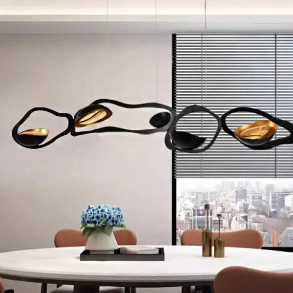 Suspension noire design sculpturale pour bureau ou salon

