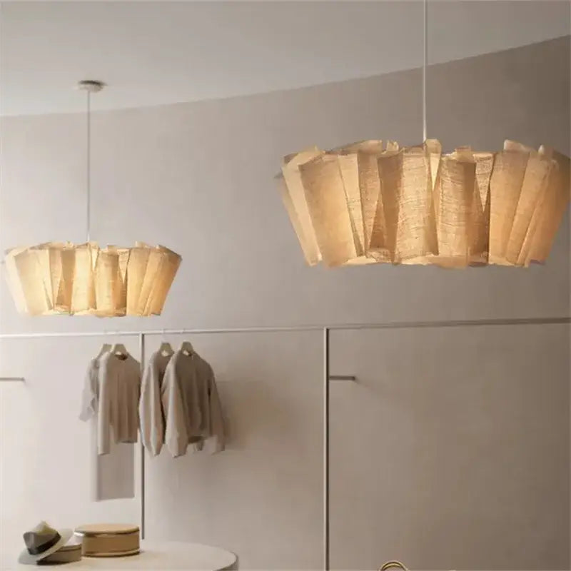 Suspension plissée en tissu beige style contemporain pour salle à mang…

