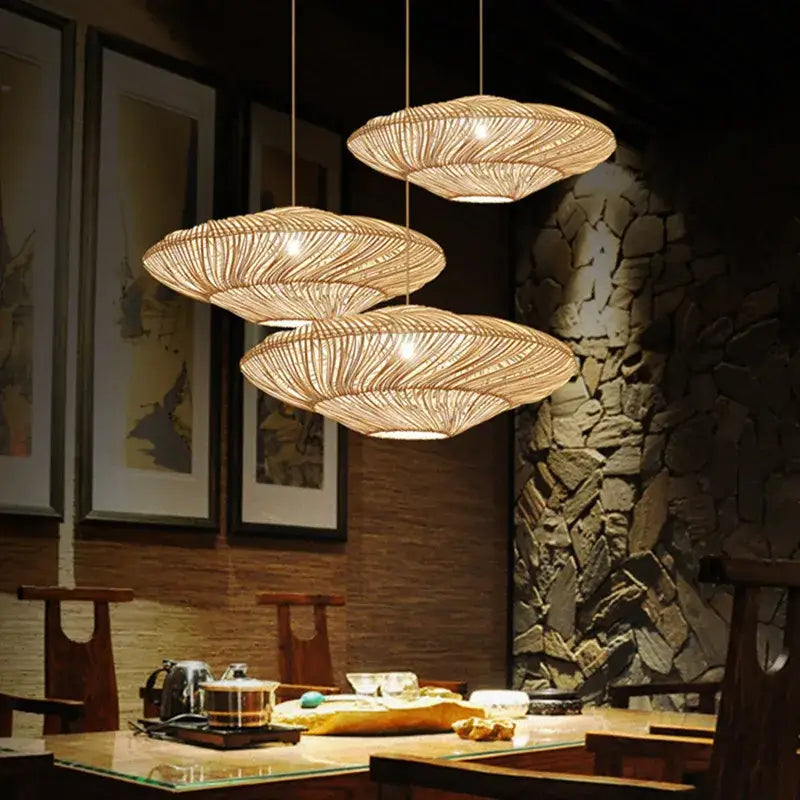 Suspension Rotin Design Spirale Effet Ombres Moderne Élégante


