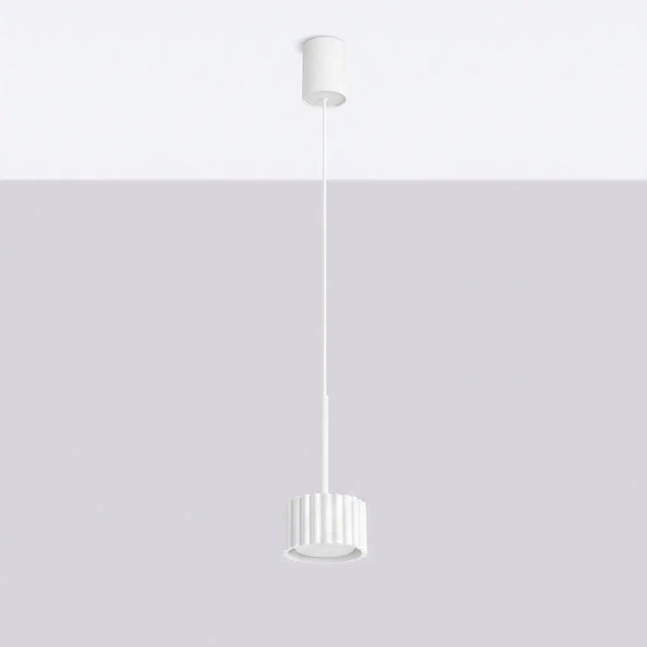 Suspension Aura blanche à spot cannelé, éteinte