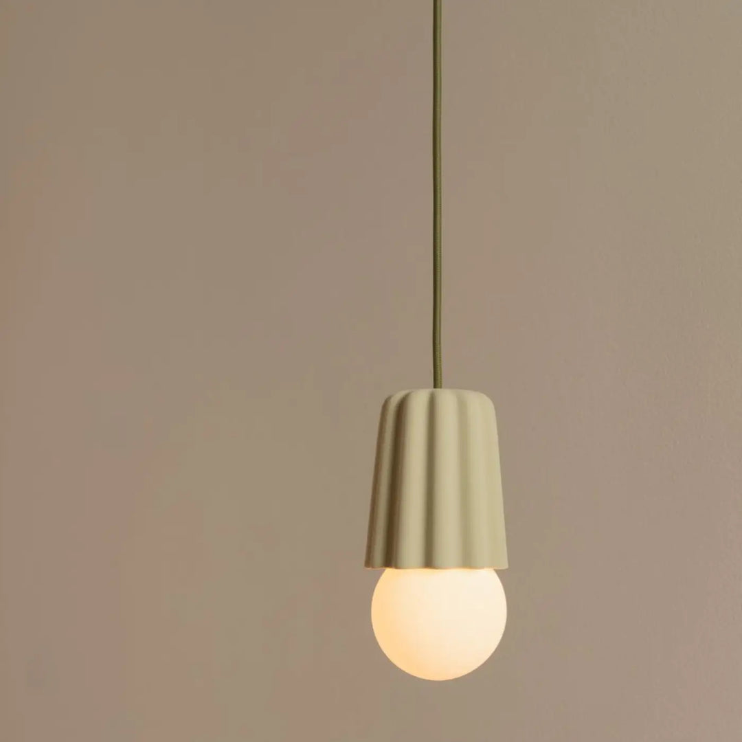 Douille et rosace en céramique argile de la suspension Stucco No. 1 #couleur_beige