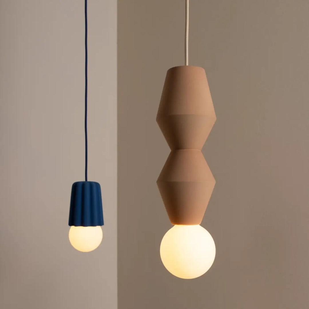 Douille et rosace en céramique argile de la suspension Stucco No. 2 #couleur_beige
