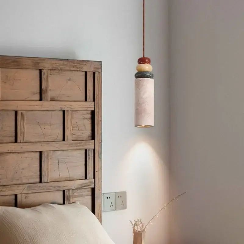 Suspension en travertin jaune et bois multicolore naturel