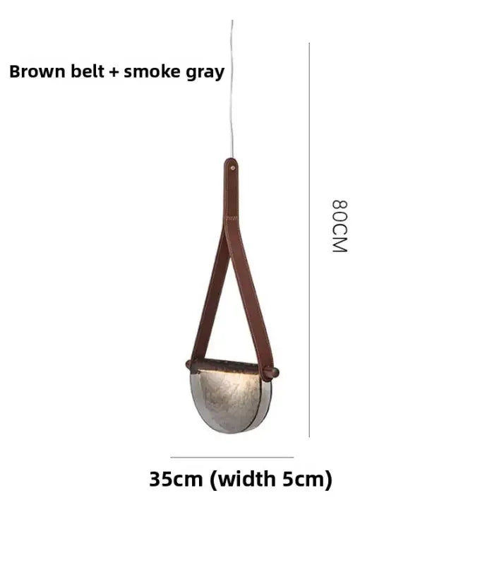 Suspension verre soufflé avec sangle cuir ambiance chic