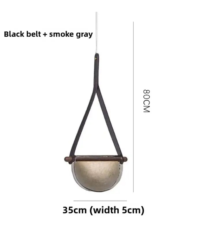 Suspension verre soufflé avec sangle cuir ambiance chic