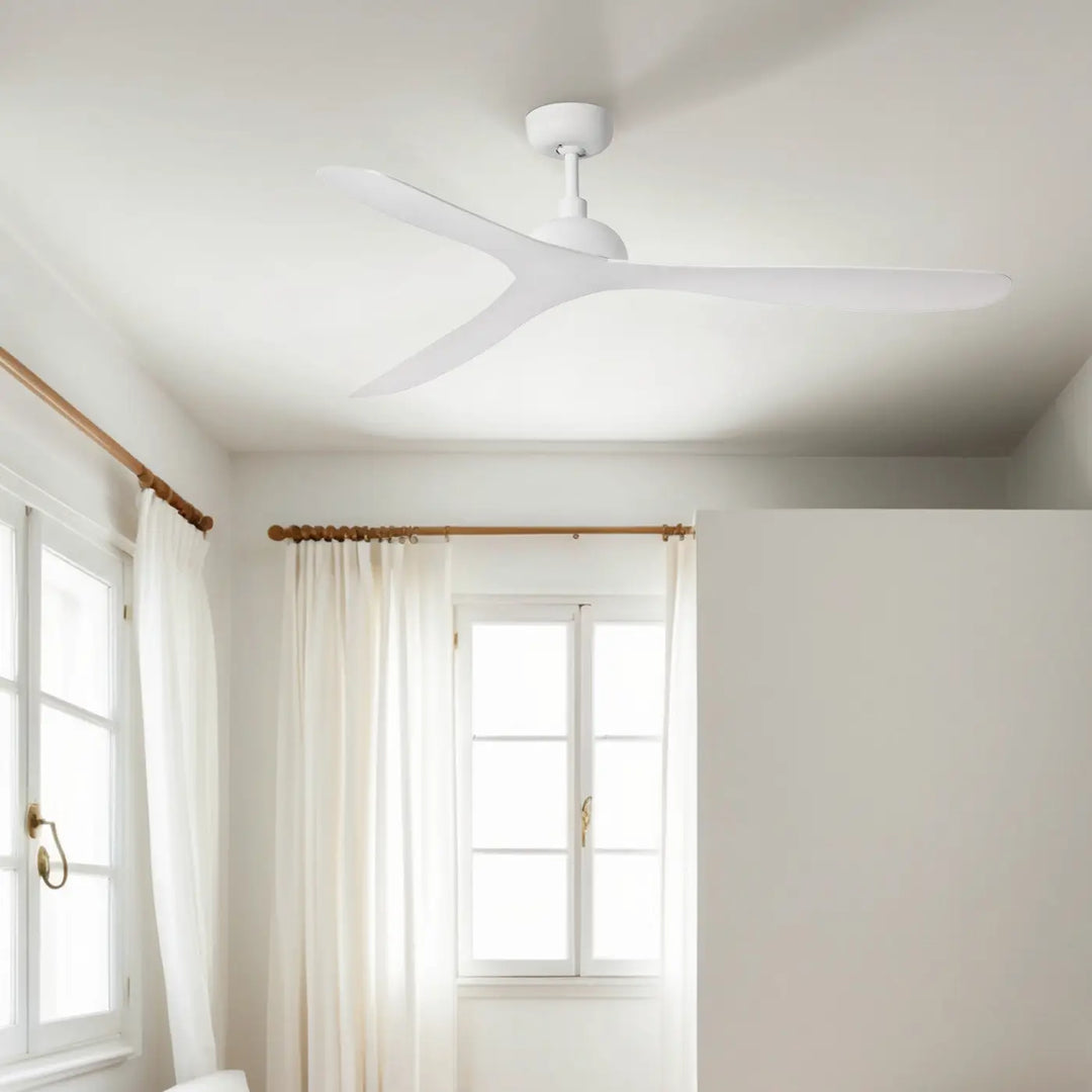 Ventilateur de plafond Gotland blanc de Faro Barcelona en situation