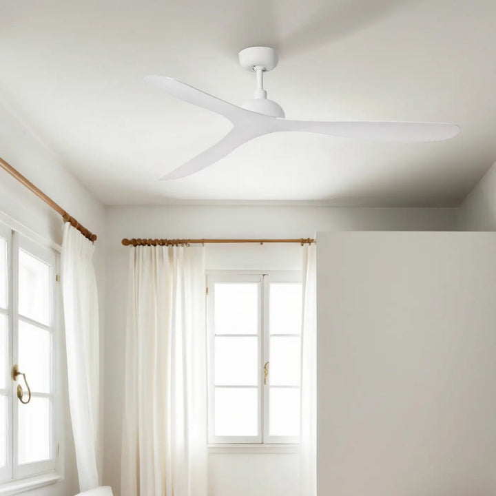 Ventilateur de plafond Gotland blanc de Faro Barcelona en situation