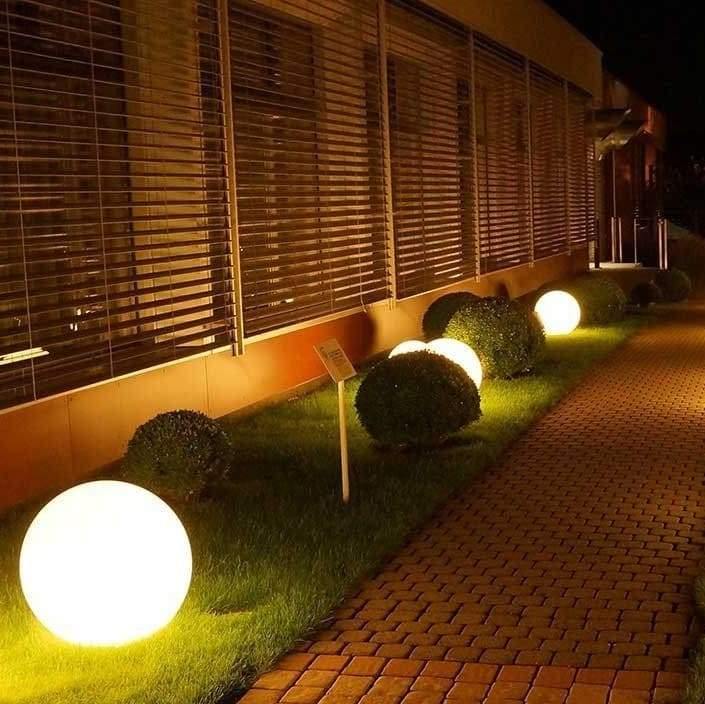 boule-lumineuse-exterieur